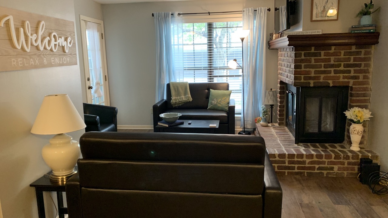 Photo of Livingroom in Shawnee