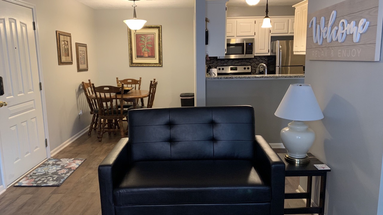 Photo of Livingroom in Shawnee