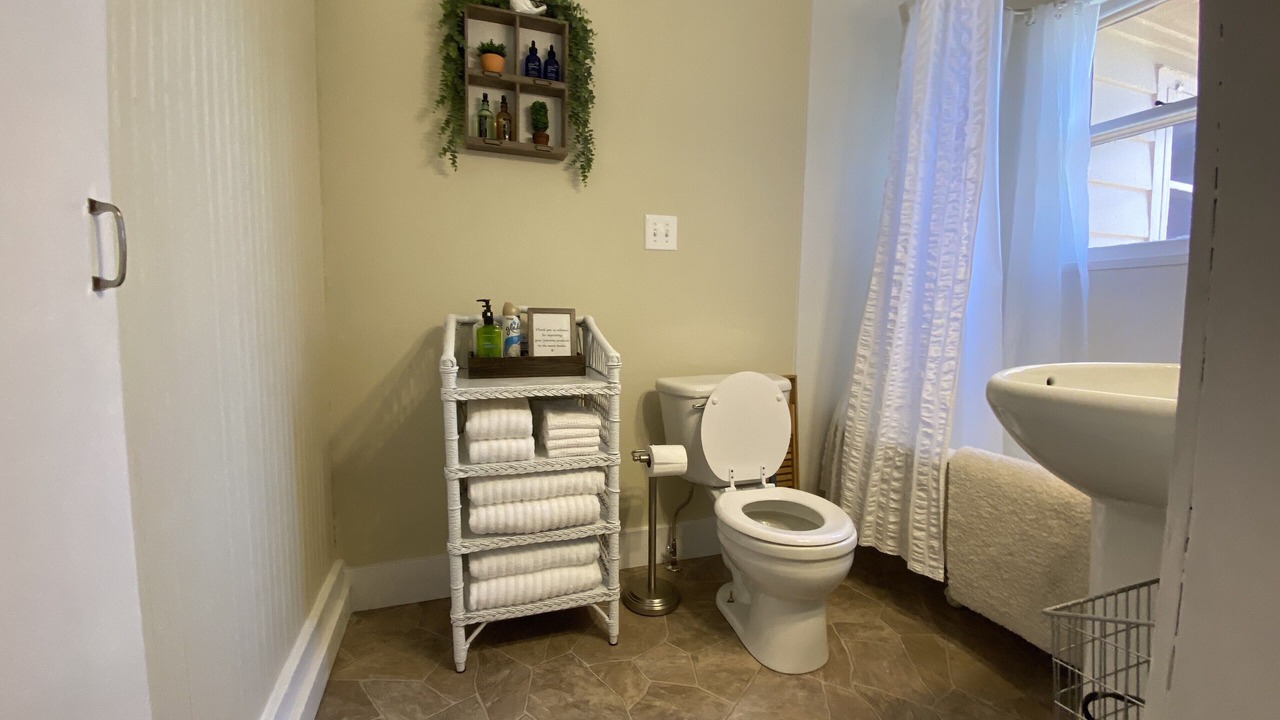 Photo of Bathroom in Pratt