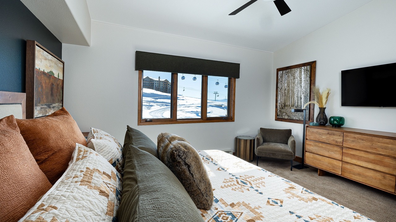 Photo of Bedroom in Steamboat Springs