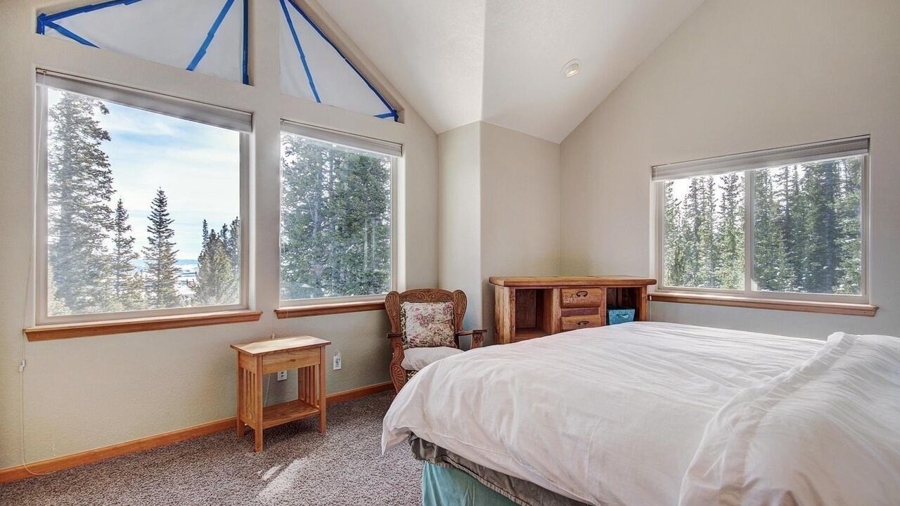 Photo of Bedroom in Valley of the Sun