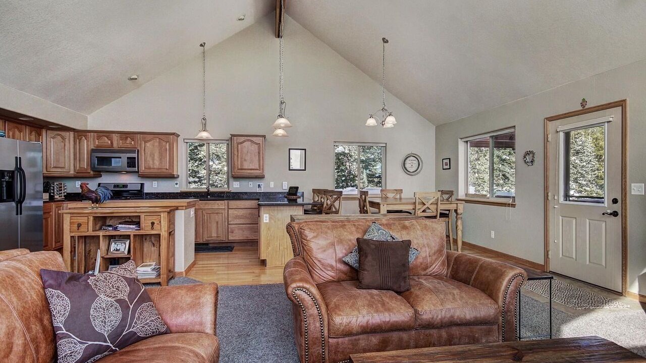 Photo of Livingroom in Valley of the Sun