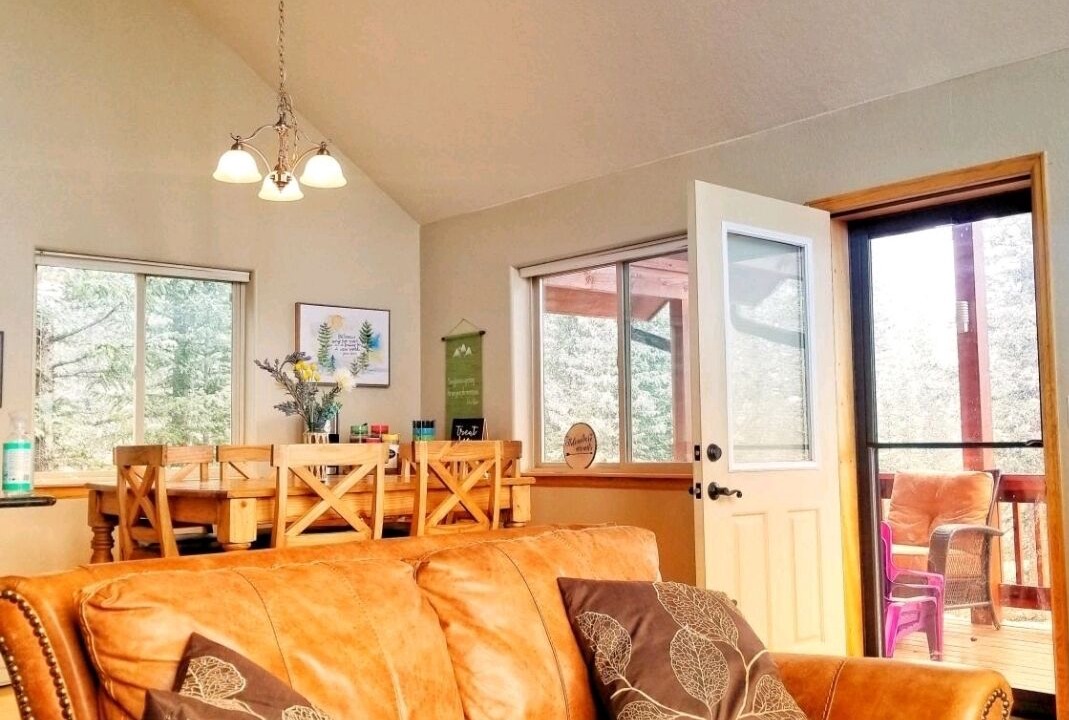 Photo of Livingroom in Valley of the Sun