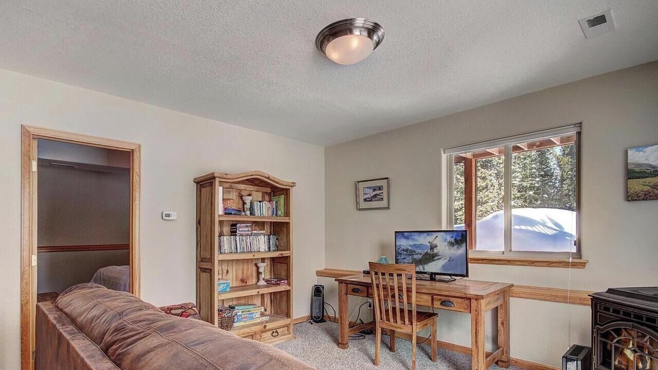 Photo of Livingroom in Valley of the Sun