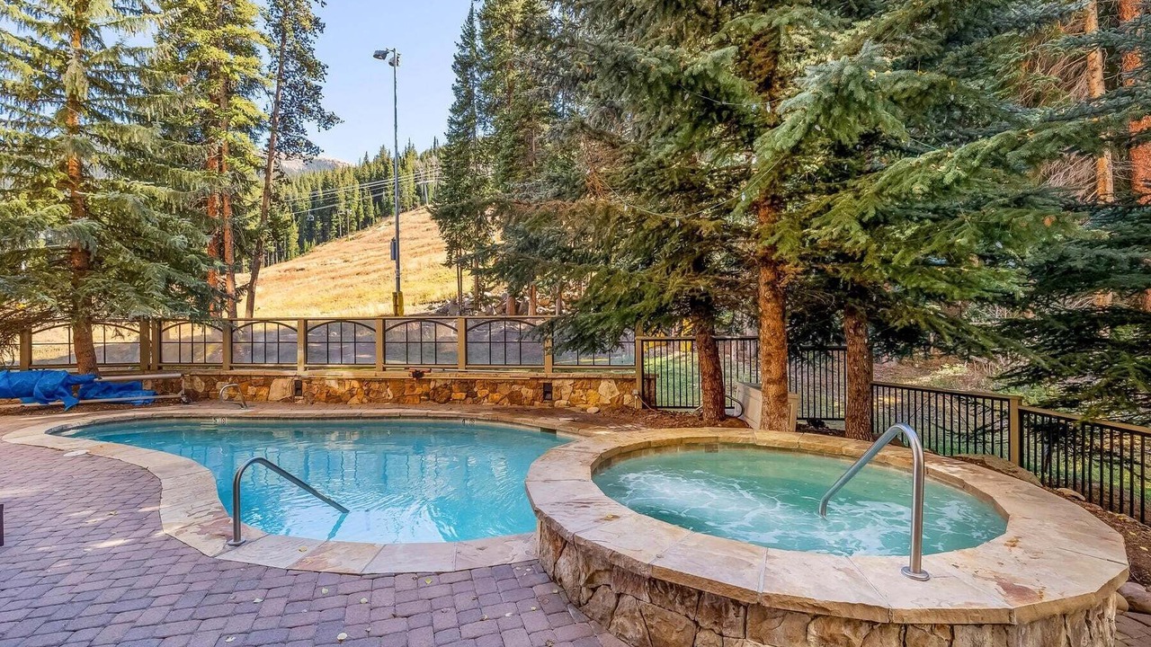 Photo of Outdoor in River Run