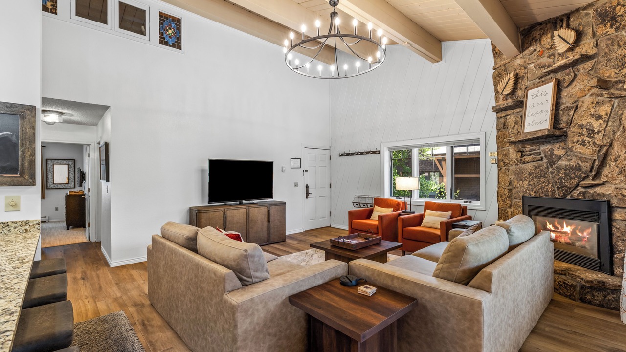 Photo of Livingroom in Steamboat Springs