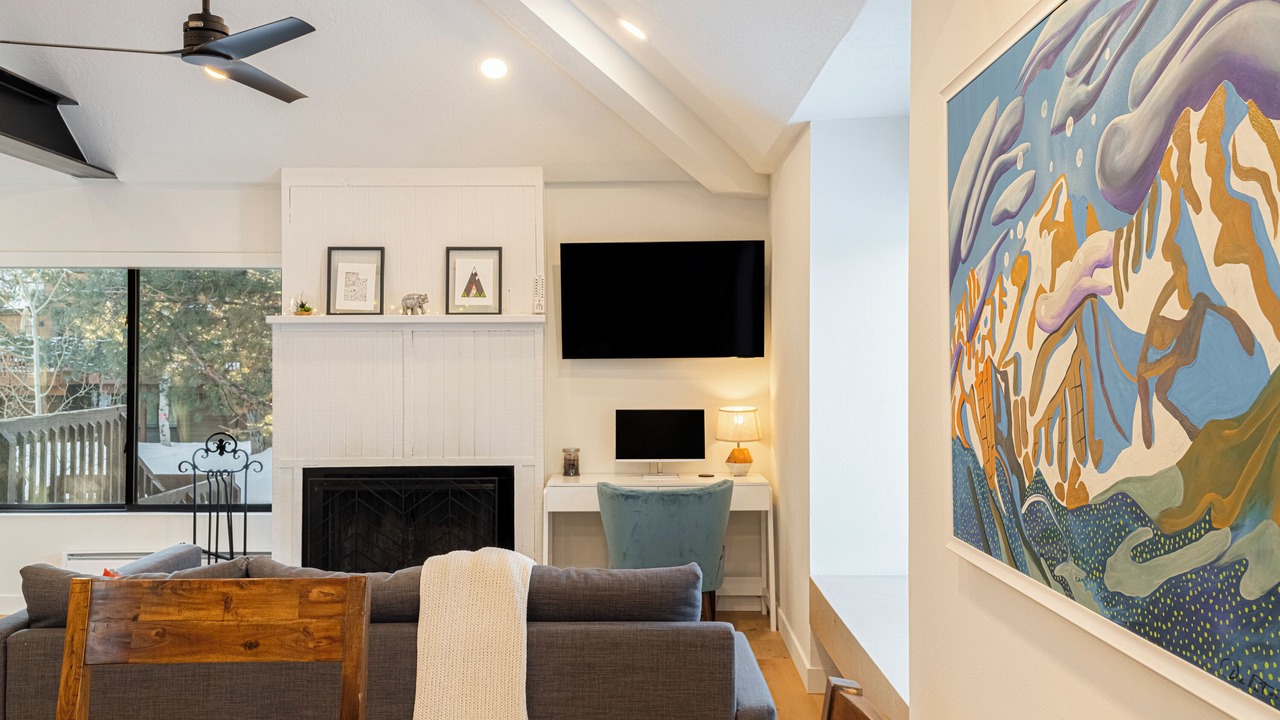 Photo of Livingroom in Park City