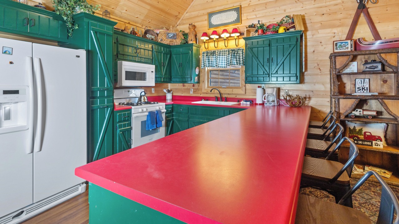 Photo of Kitchen in Red River