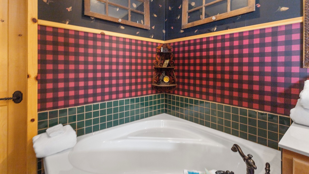 Photo of Bathroom in Red River