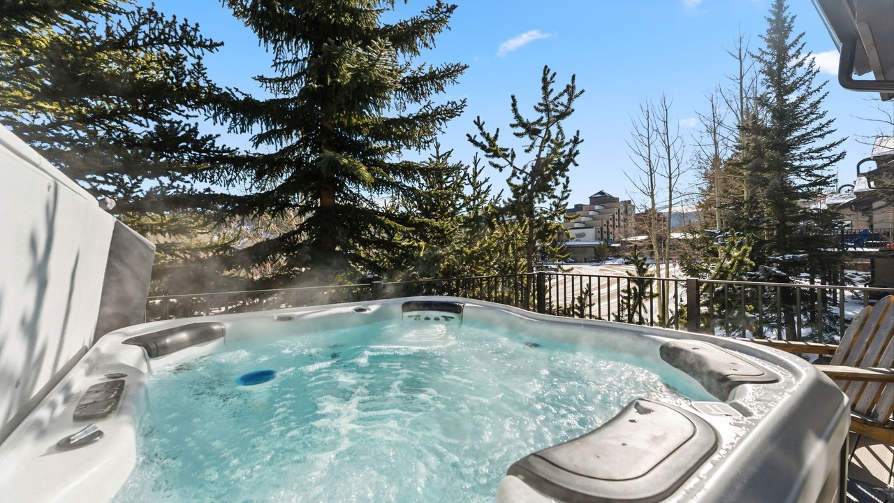 Photo of Patio Balcony in Peak 9
