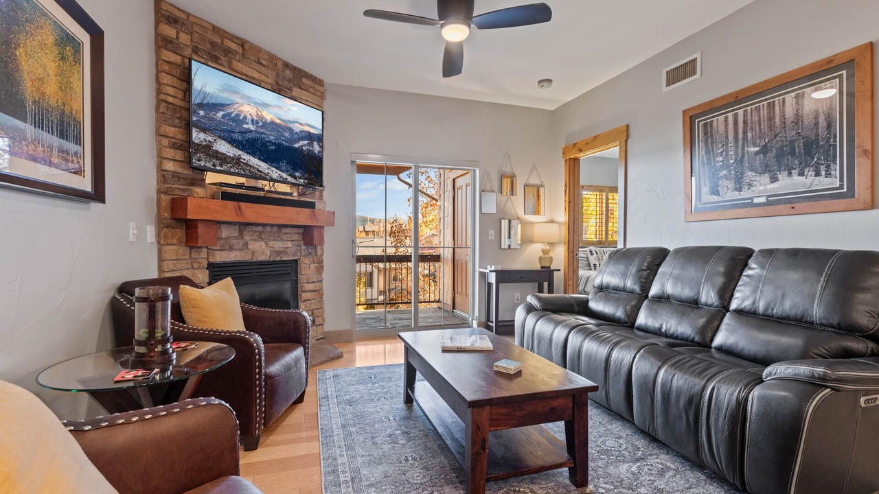 Photo of Livingroom in Bear Hollow Village
