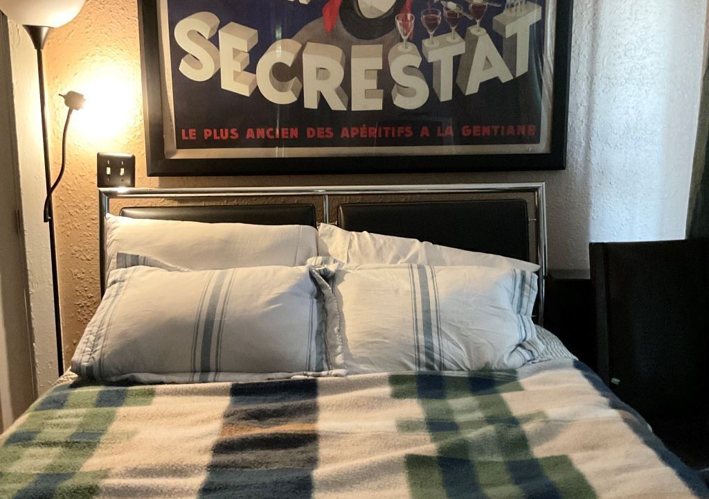 Photo of Bedroom in South Kansas City