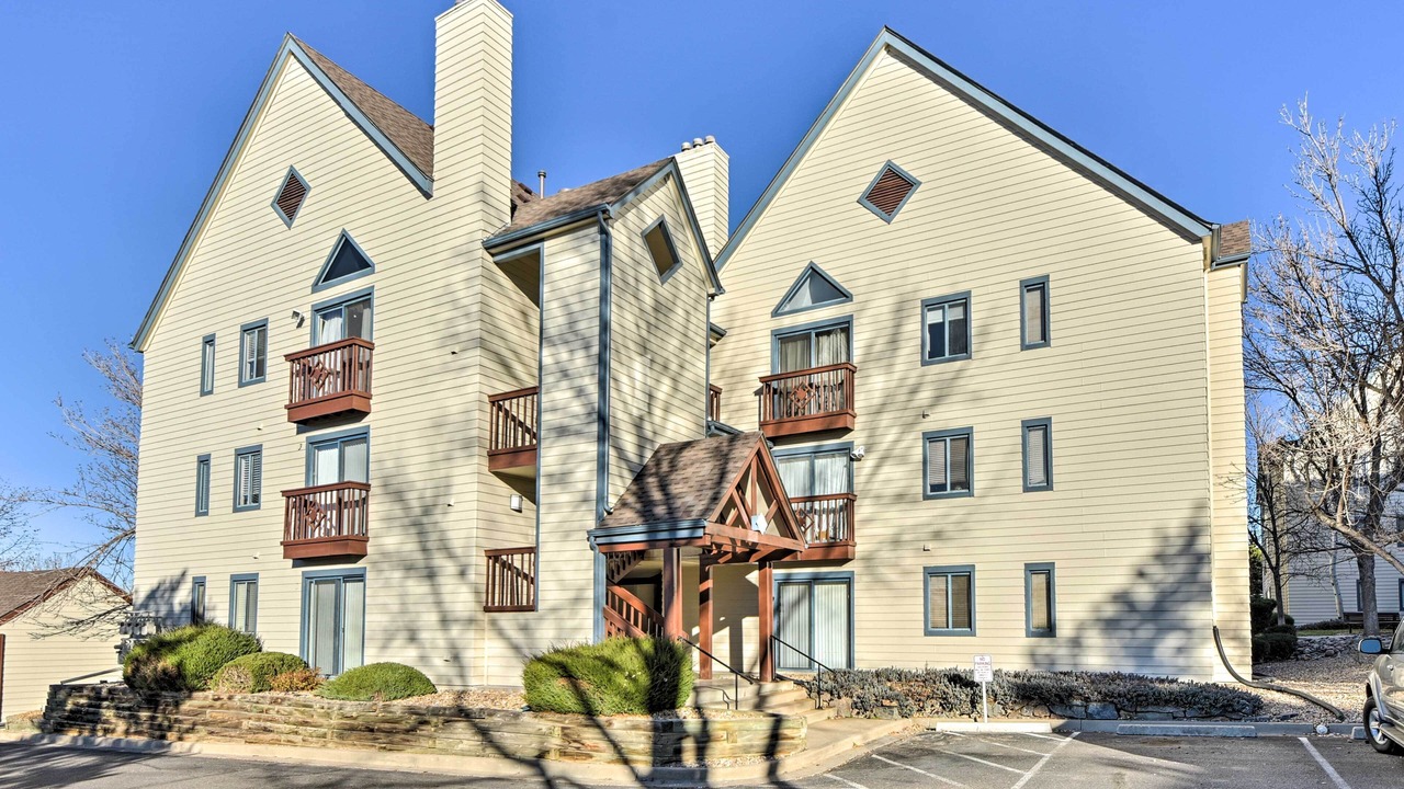 Photo of Outdoor in Englewood