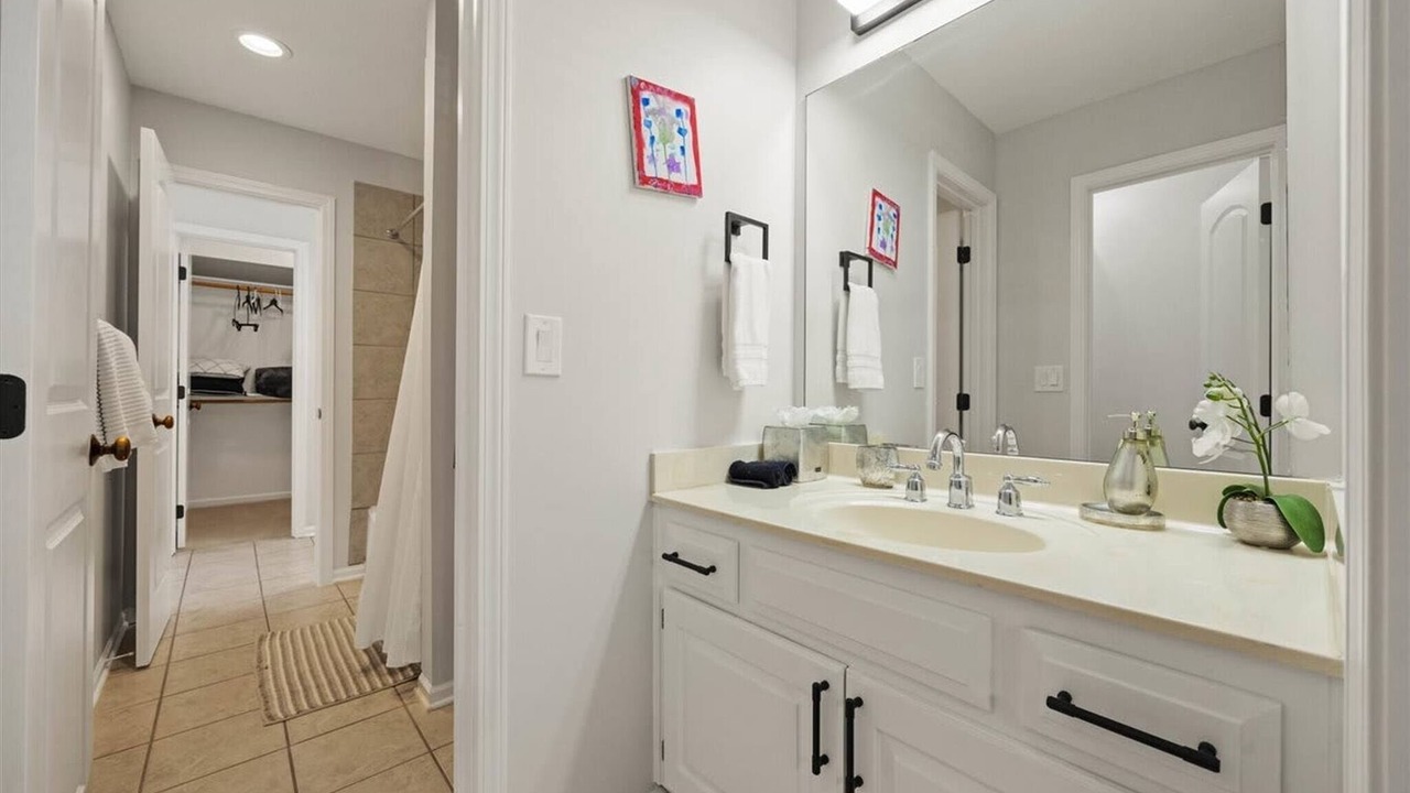 Photo of Bathroom in Overland Park