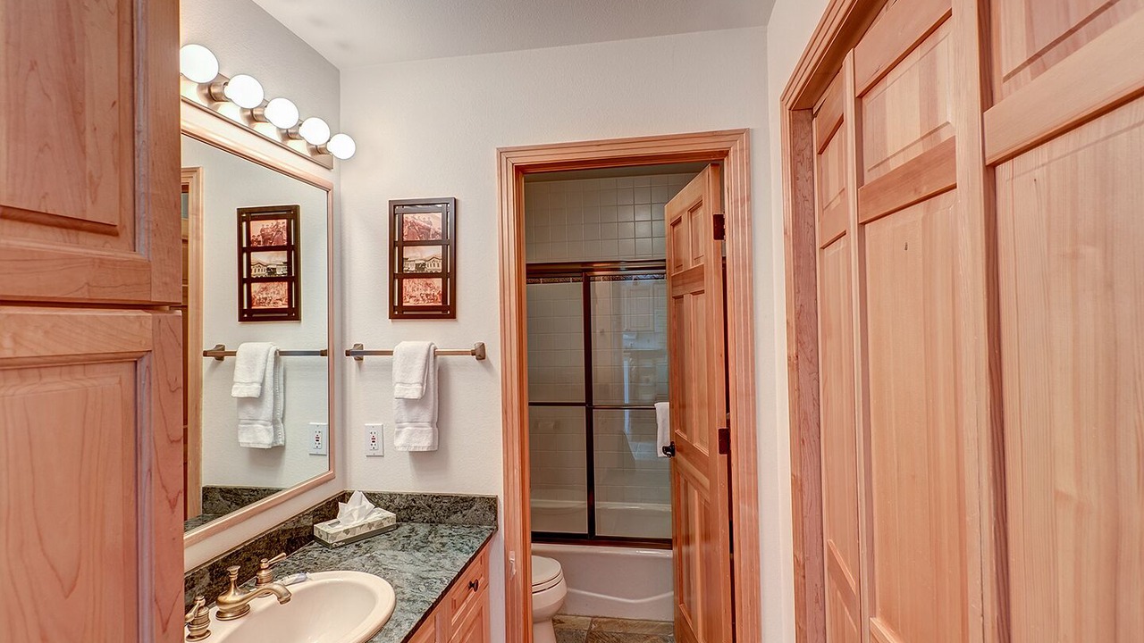 Photo of Bathroom in Warrior's Mark