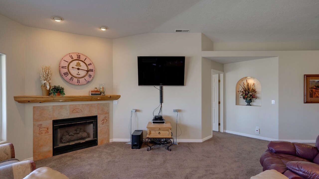 Photo of Livingroom in St. George