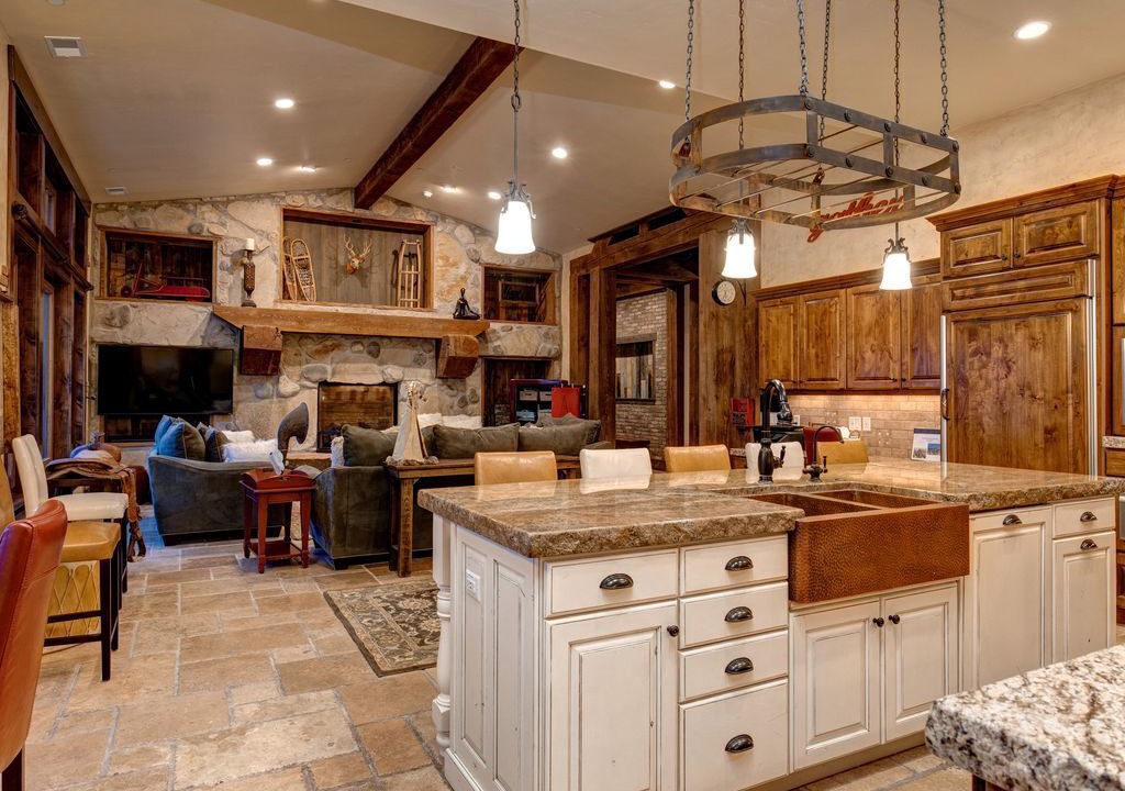 Photo of Livingroom in Deer Valley