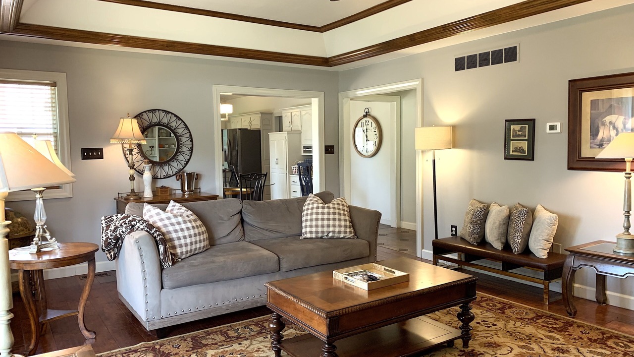 Photo of Livingroom in Pauline