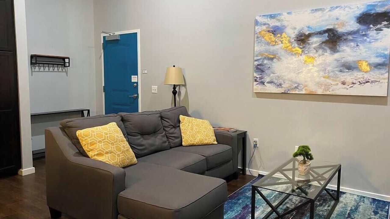 Photo of Livingroom in Downtown Kansas City