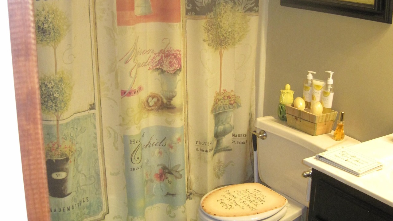 Photo of Bathroom in Edwardsville