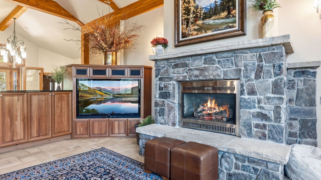 Photo of Livingroom in Elk Crossing