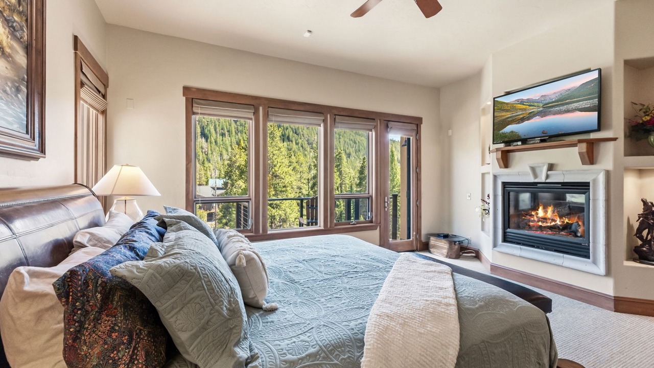 Photo of Patio Balcony in Elk Crossing