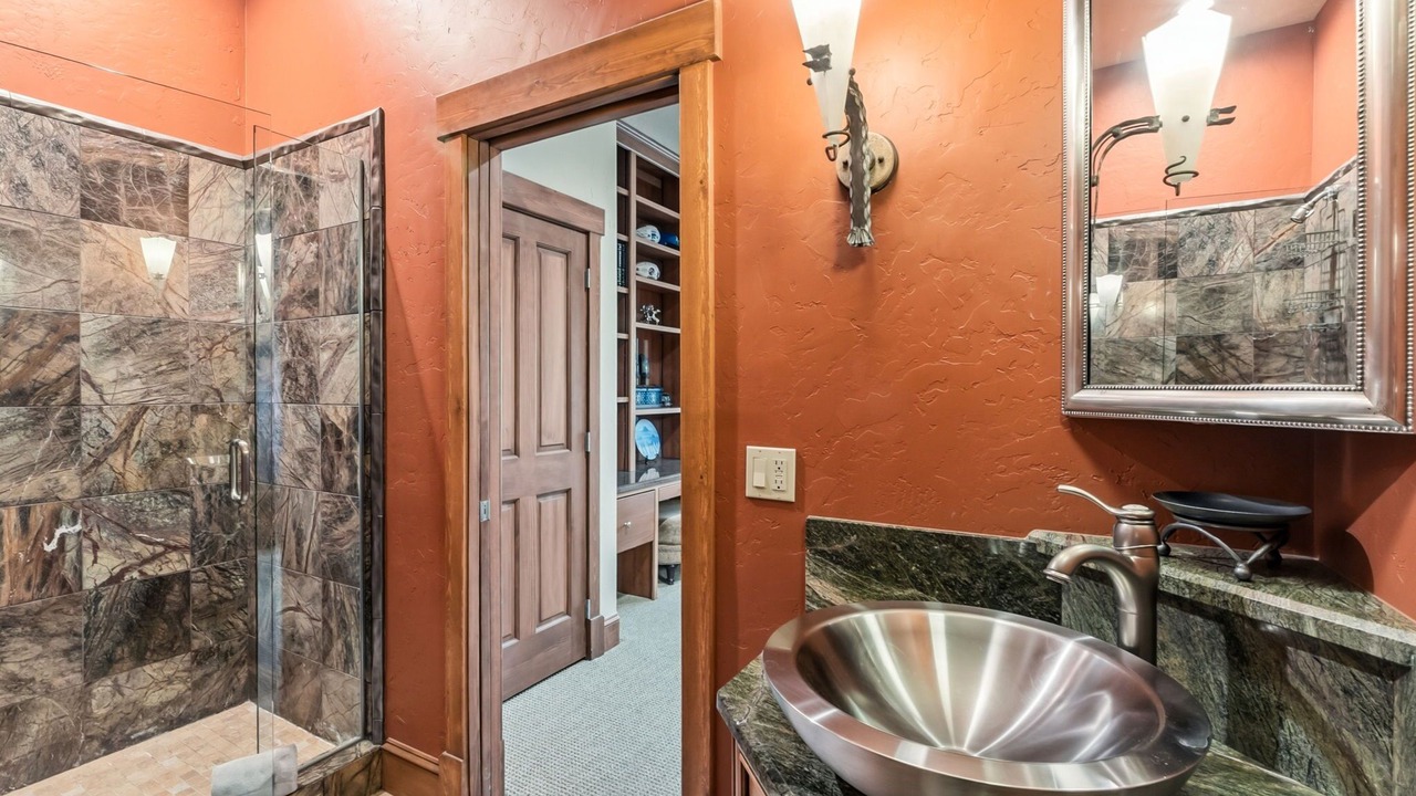 Photo of Bathroom in Elk Crossing