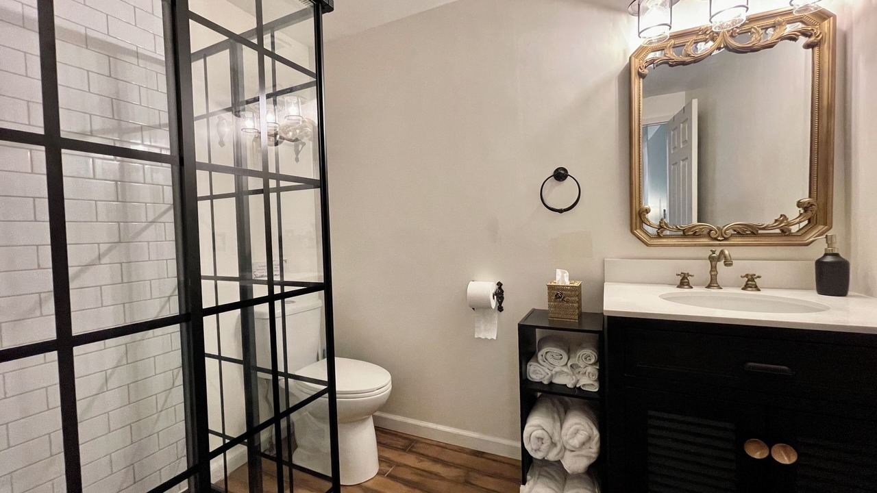 Photo of Bathroom in Benson