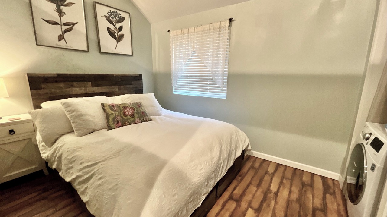 Photo of Bedroom in Benson