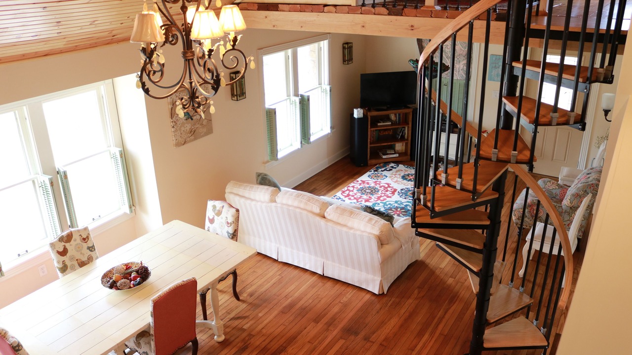Photo of Bedroom in South Kansas City