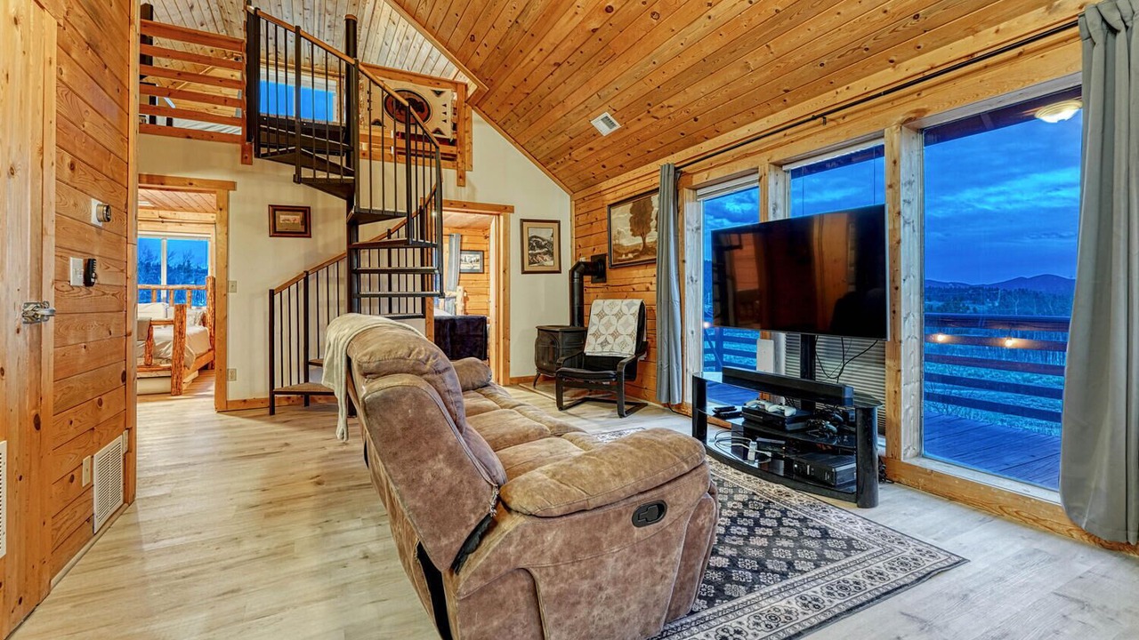 Photo of Livingroom in Indian Mountain