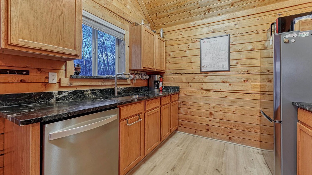 Photo of Kitchen in Indian Mountain