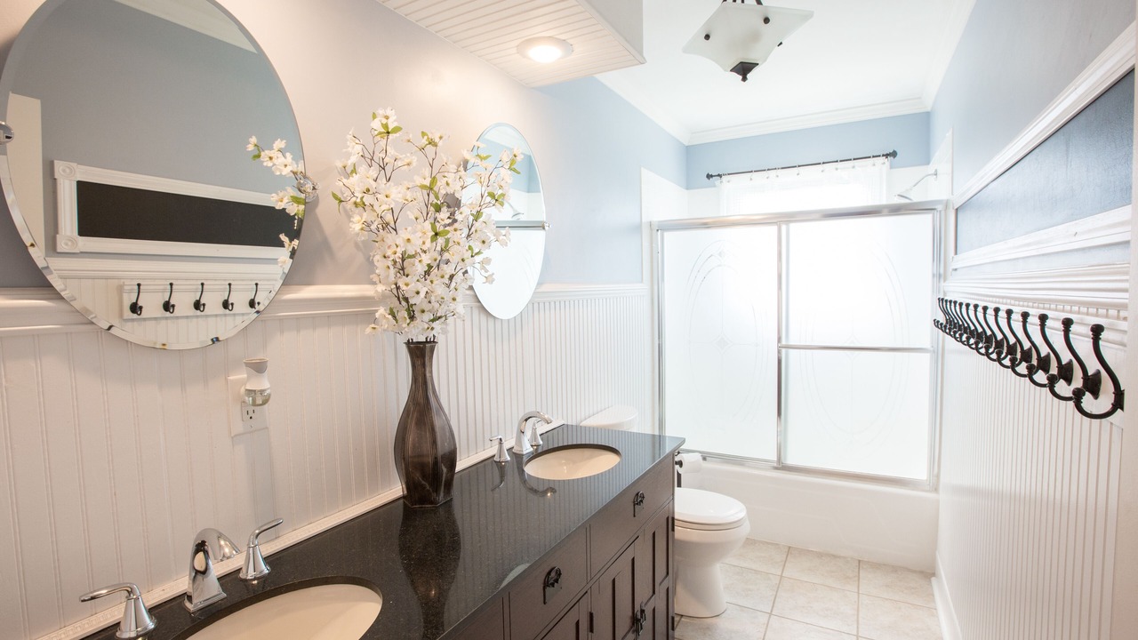 Photo of Bathroom in Buchanan County