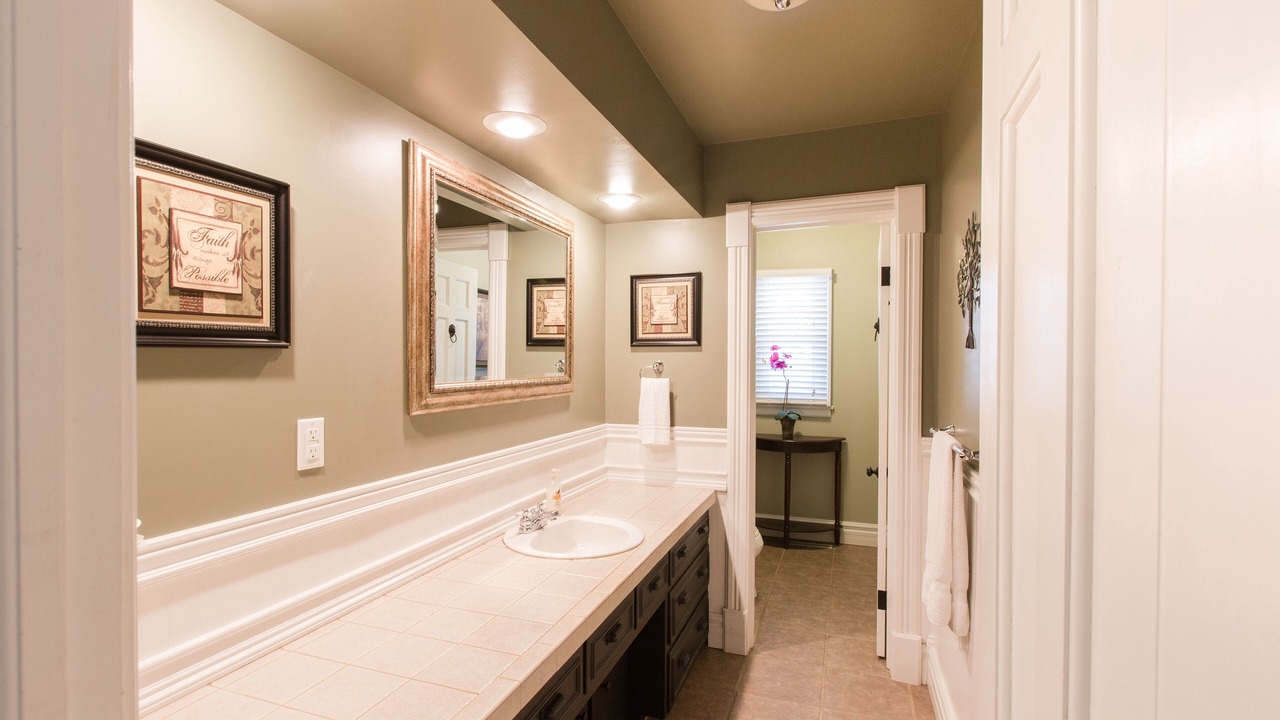 Photo of Bathroom in Buchanan County