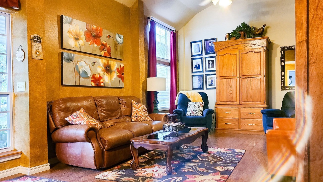 Photo of Livingroom in Sapulpa