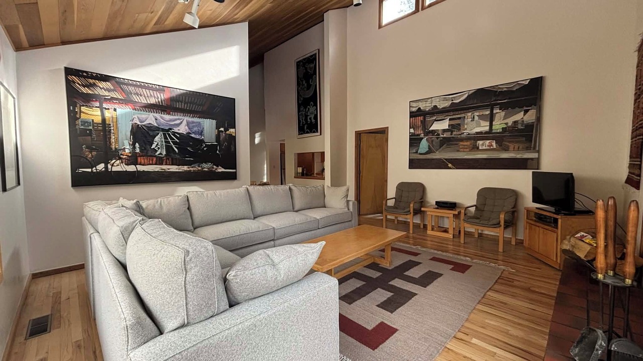 Photo of Livingroom in Keystone