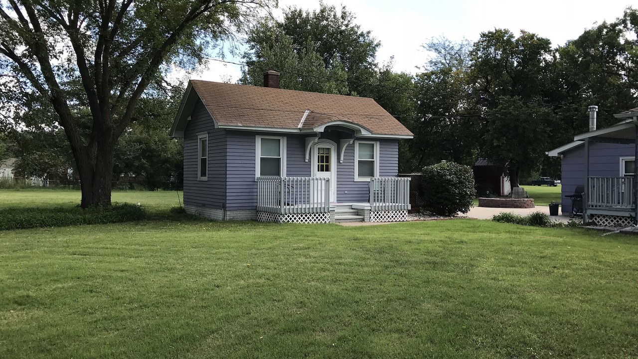 Photo of Outdoor in Lindsborg