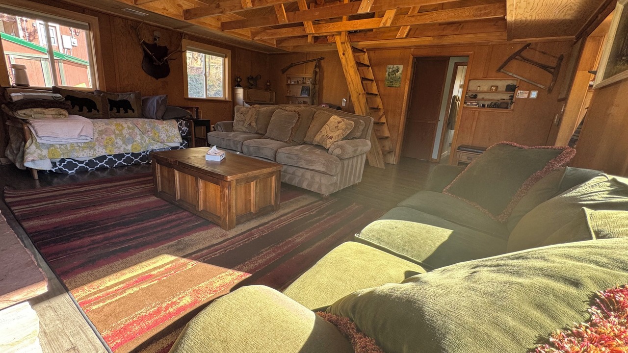 Photo of Livingroom in Sedalia