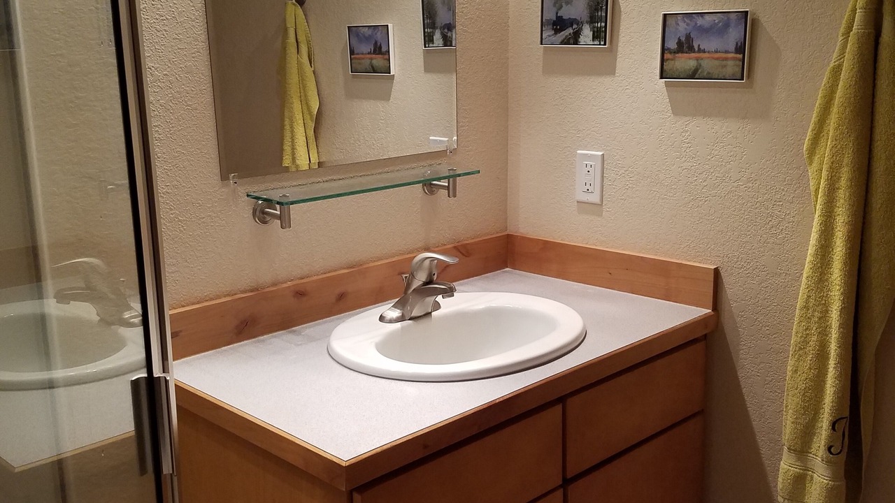 Photo of Bathroom in West Yellowstone