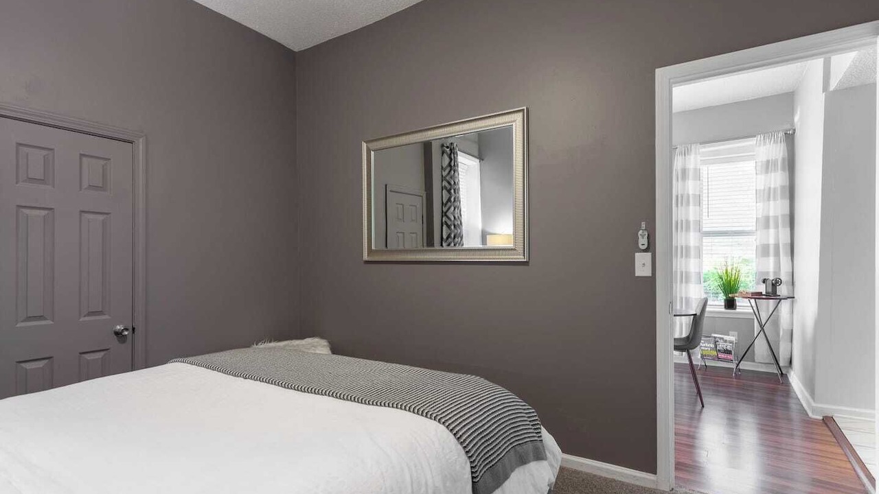 Photo of Bedroom in Southmoreland