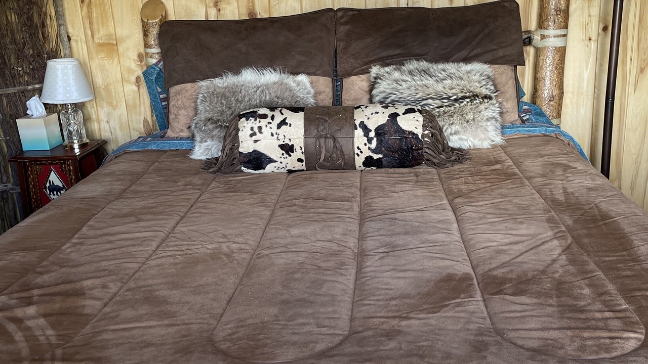 Photo of Bedroom in Saratoga