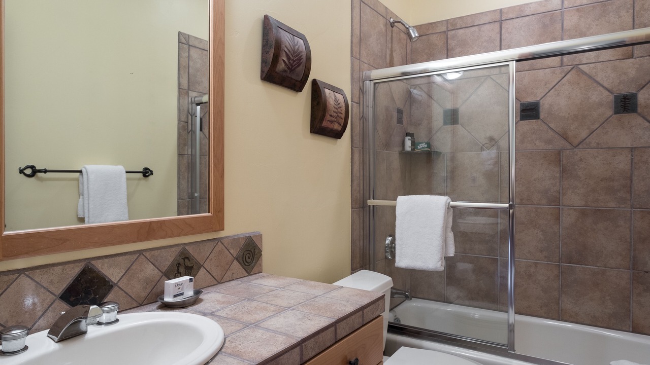 Photo of Bathroom in Park Meadows