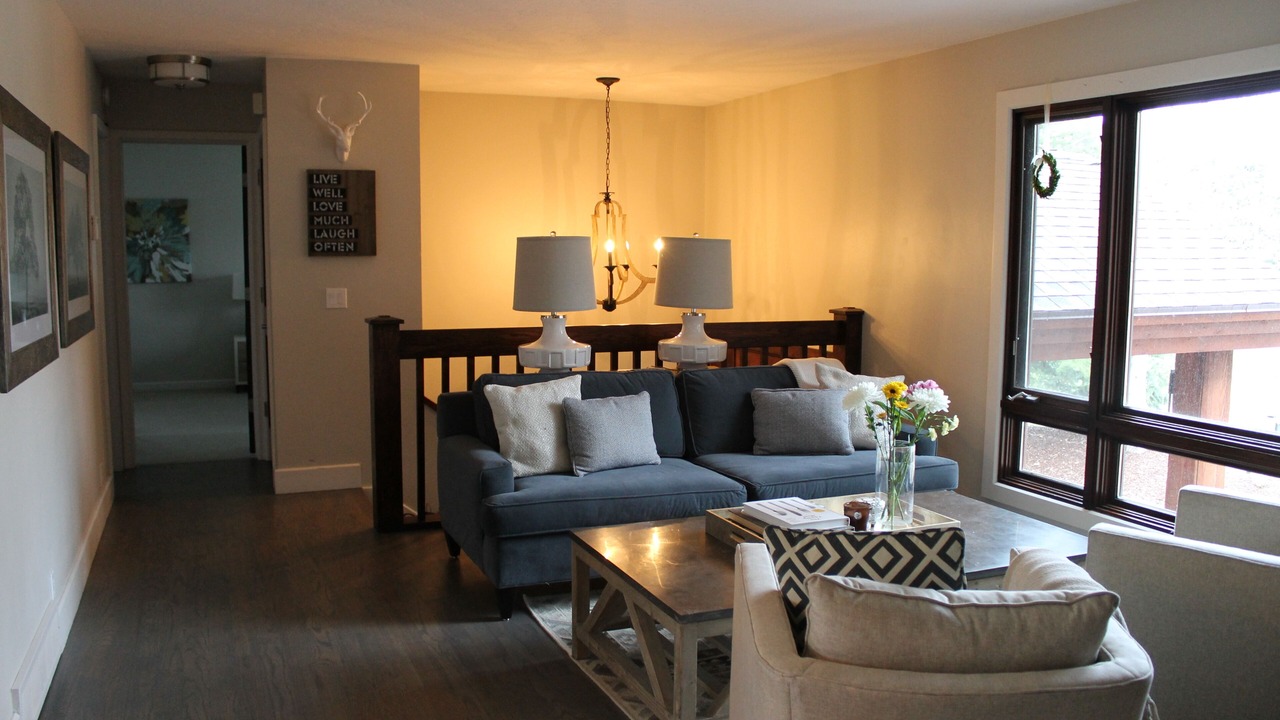 Photo of Livingroom in North Park City