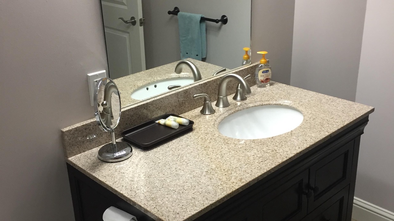 Photo of Bathroom in Iola