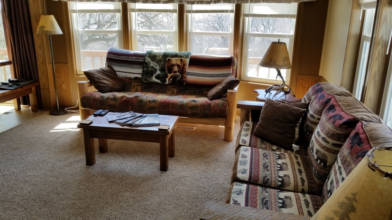 Photo of Livingroom in Decorah