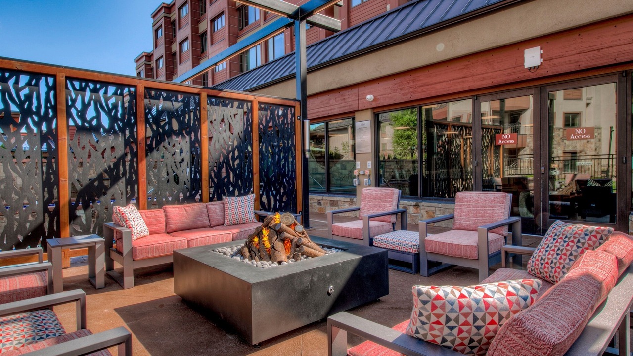Photo of Patio Balcony in Peak 9