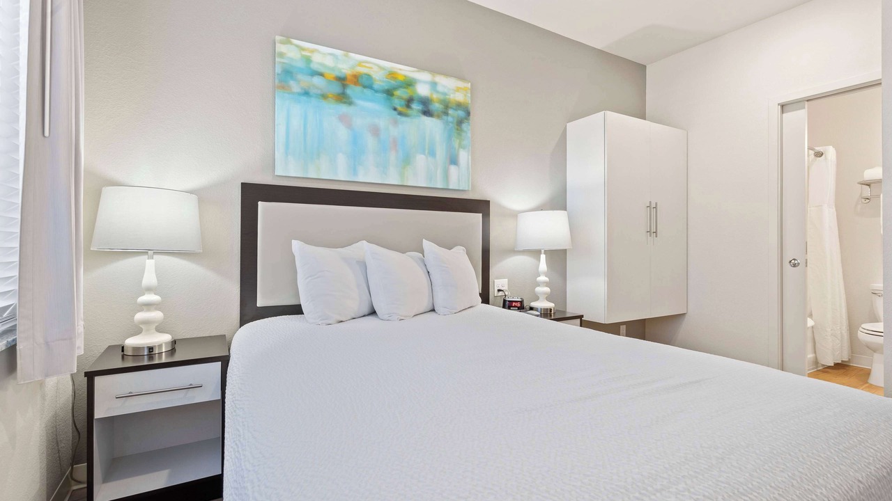 Photo of Bedroom in Overland Park