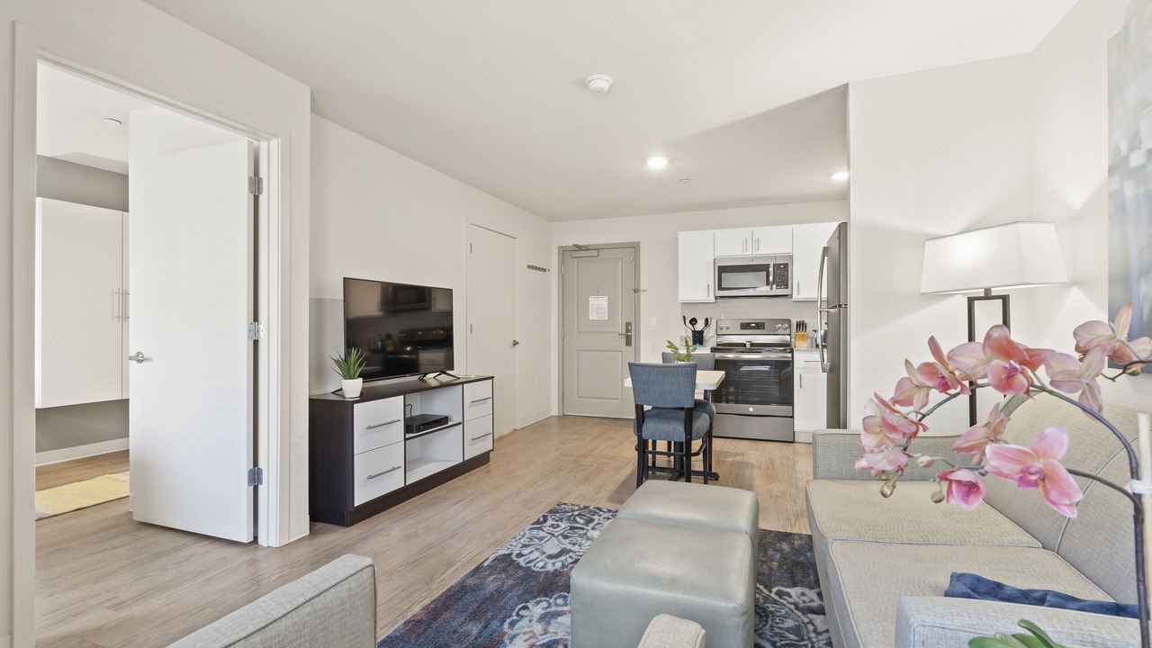Photo of Livingroom in Overland Park