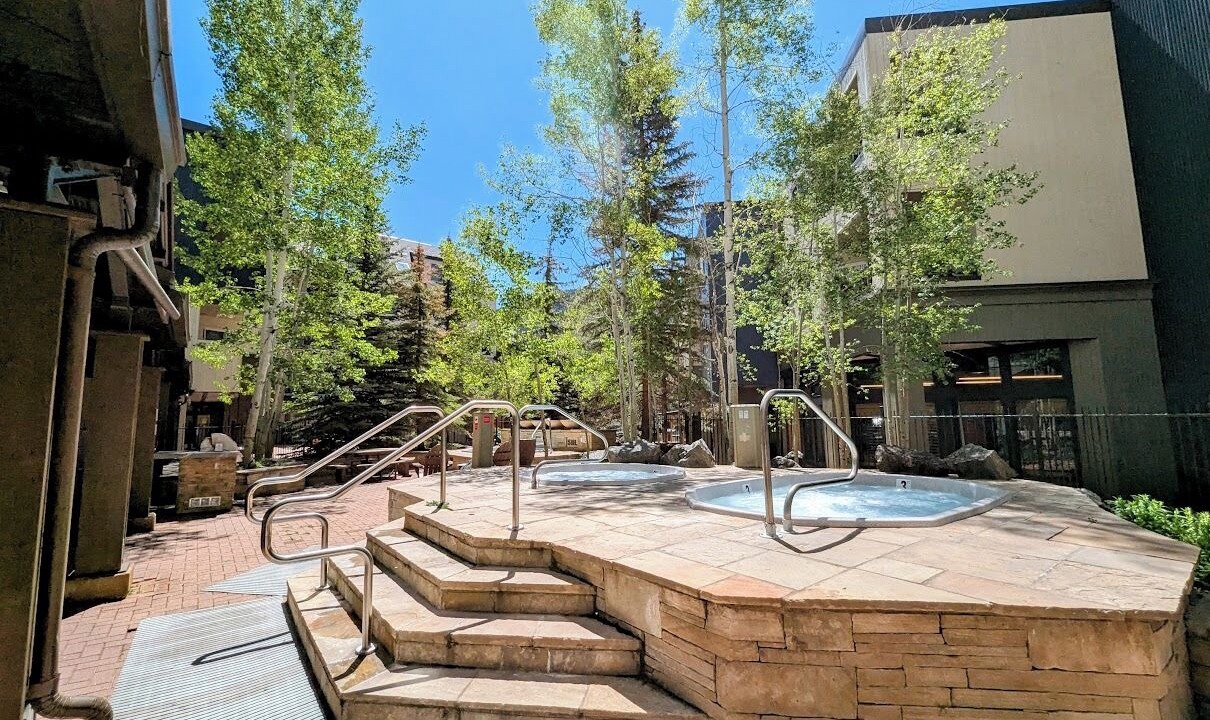 Photo of Outdoor in River Run