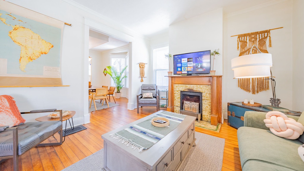 Photo of Livingroom in Southmoreland